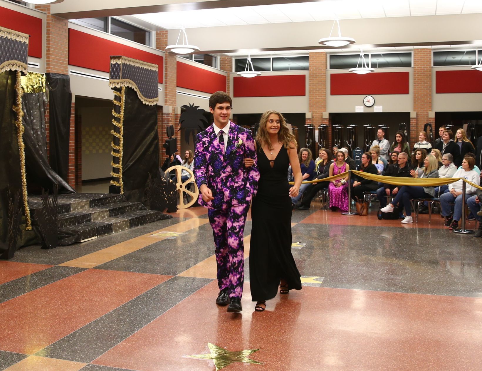 MC Prom 2018 (57).JPG
